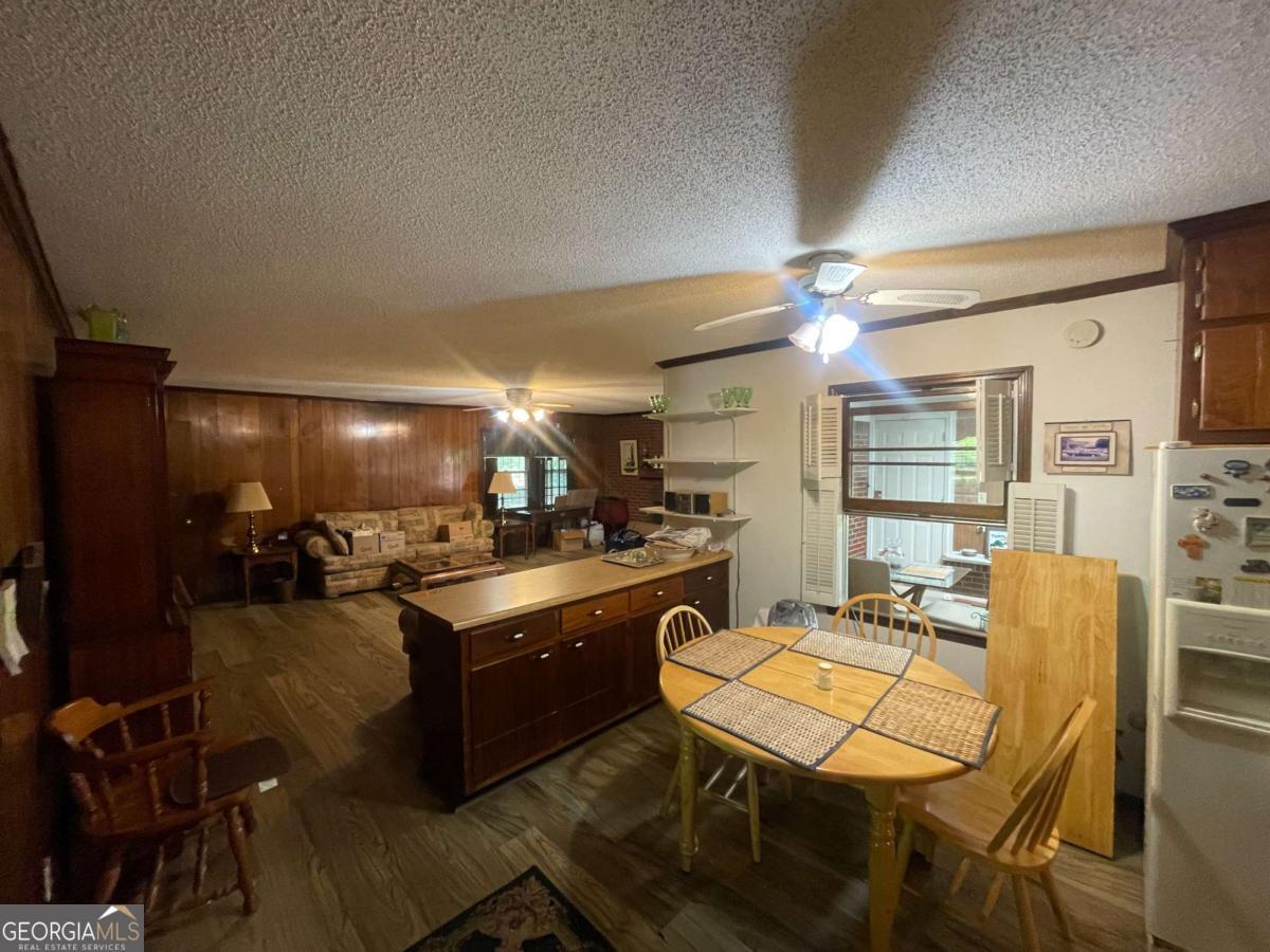 2779 Cascade Road SW Atlanta GA 30311