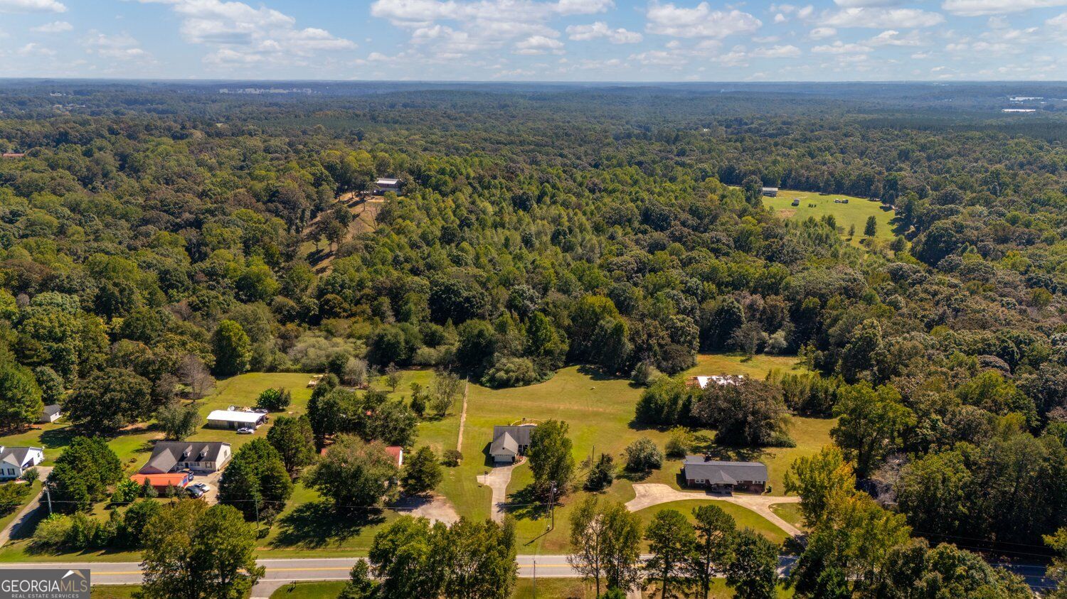 4630 Gillsville Highway Gillsville GA 30543