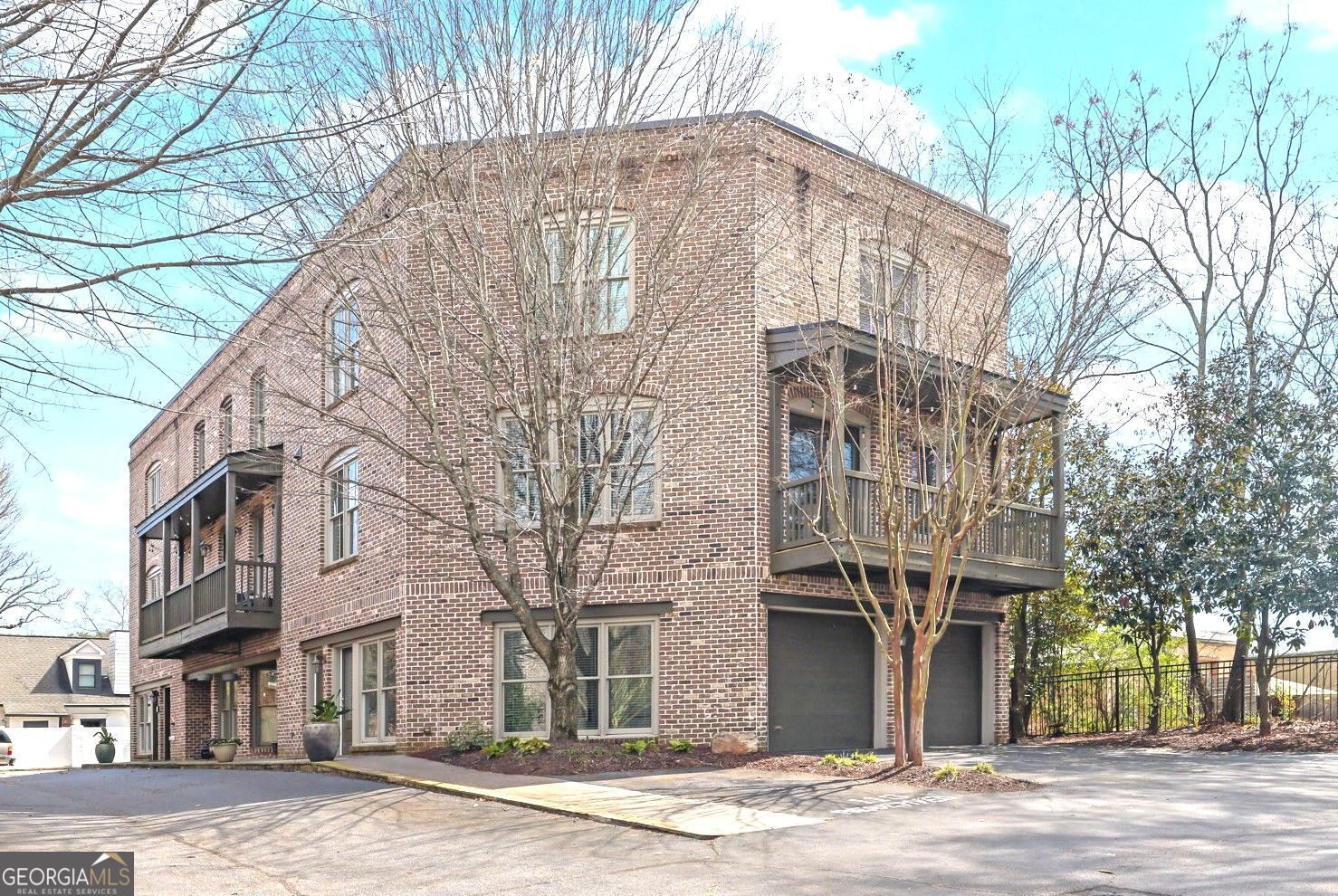 120 Green Oak Drive Roswell GA 30075