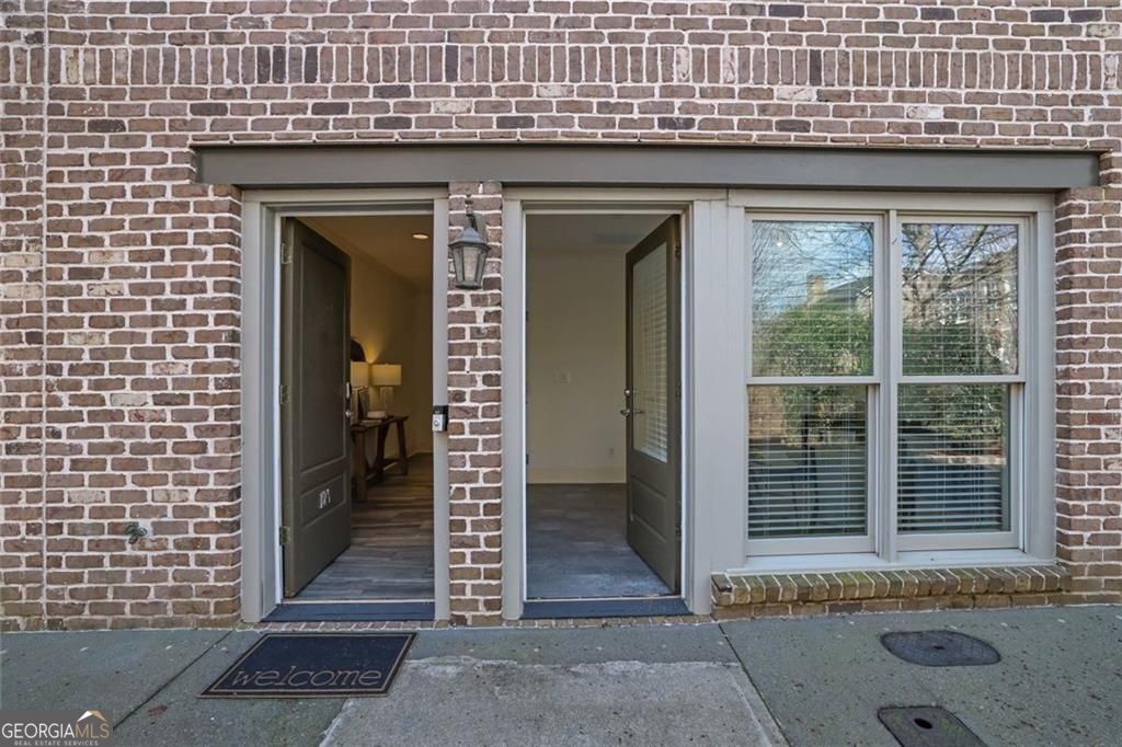 120 Green Oak Drive Roswell GA 30075