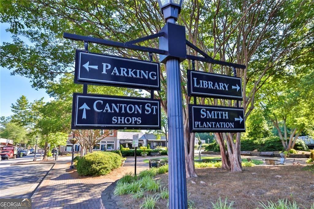 120 Green Oak Drive Roswell GA 30075
