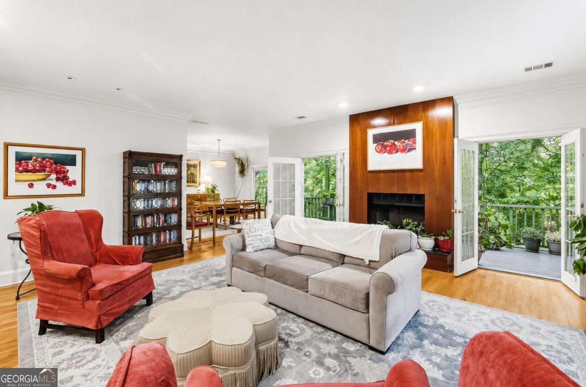 1509 Sheridan Walk NE Atlanta GA 30324