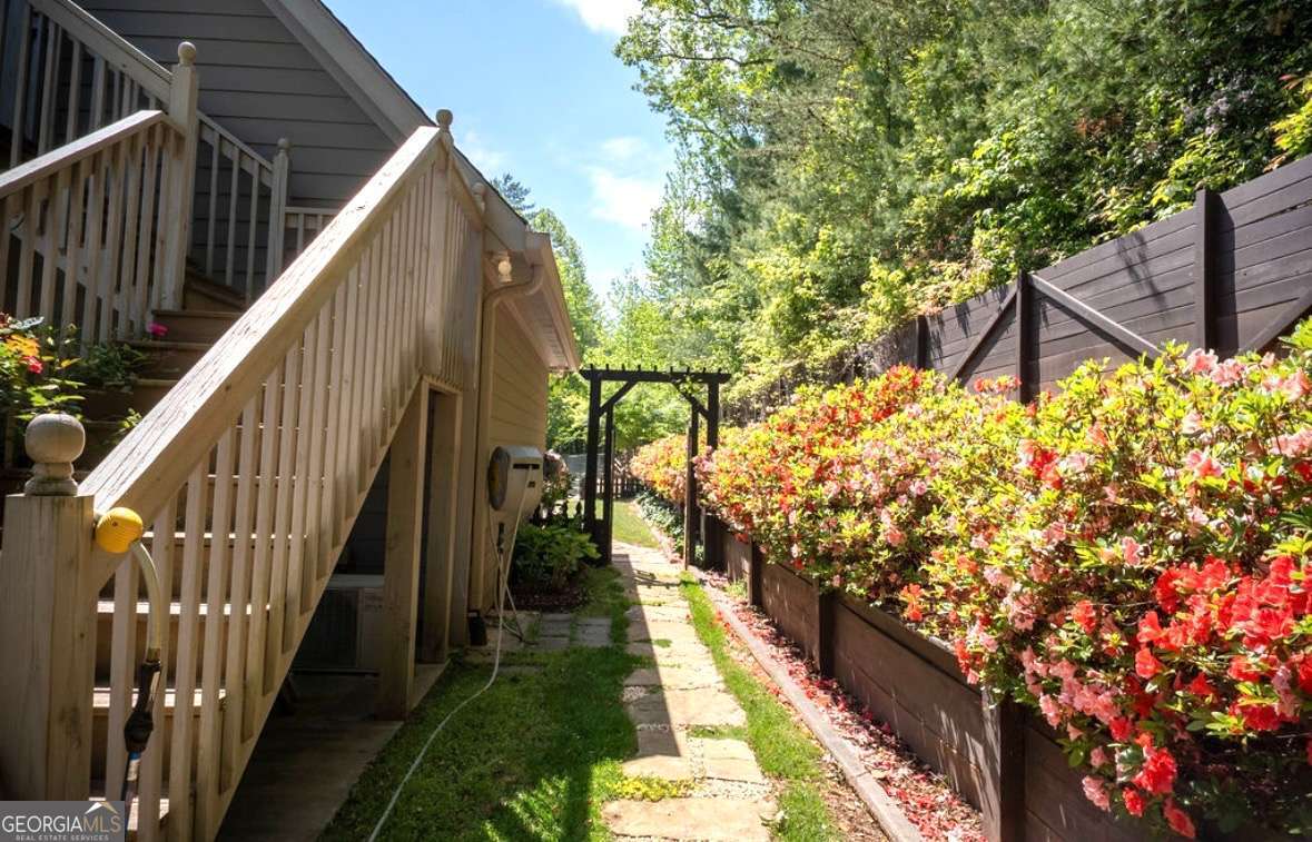 106 Nimblewill Overlook Dahlonega GA 30533