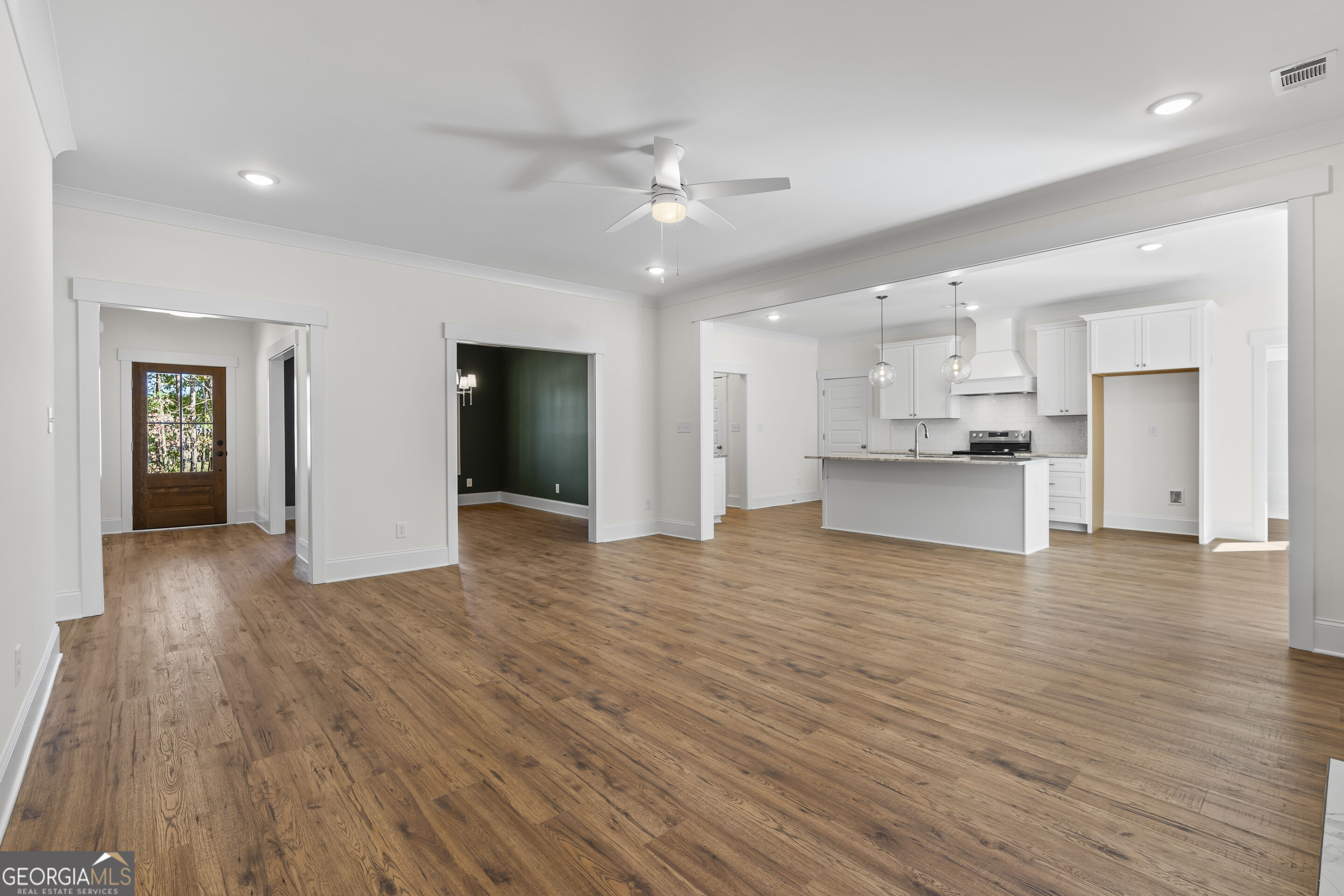 1907 Hoods Mill Road Commerce GA 30529