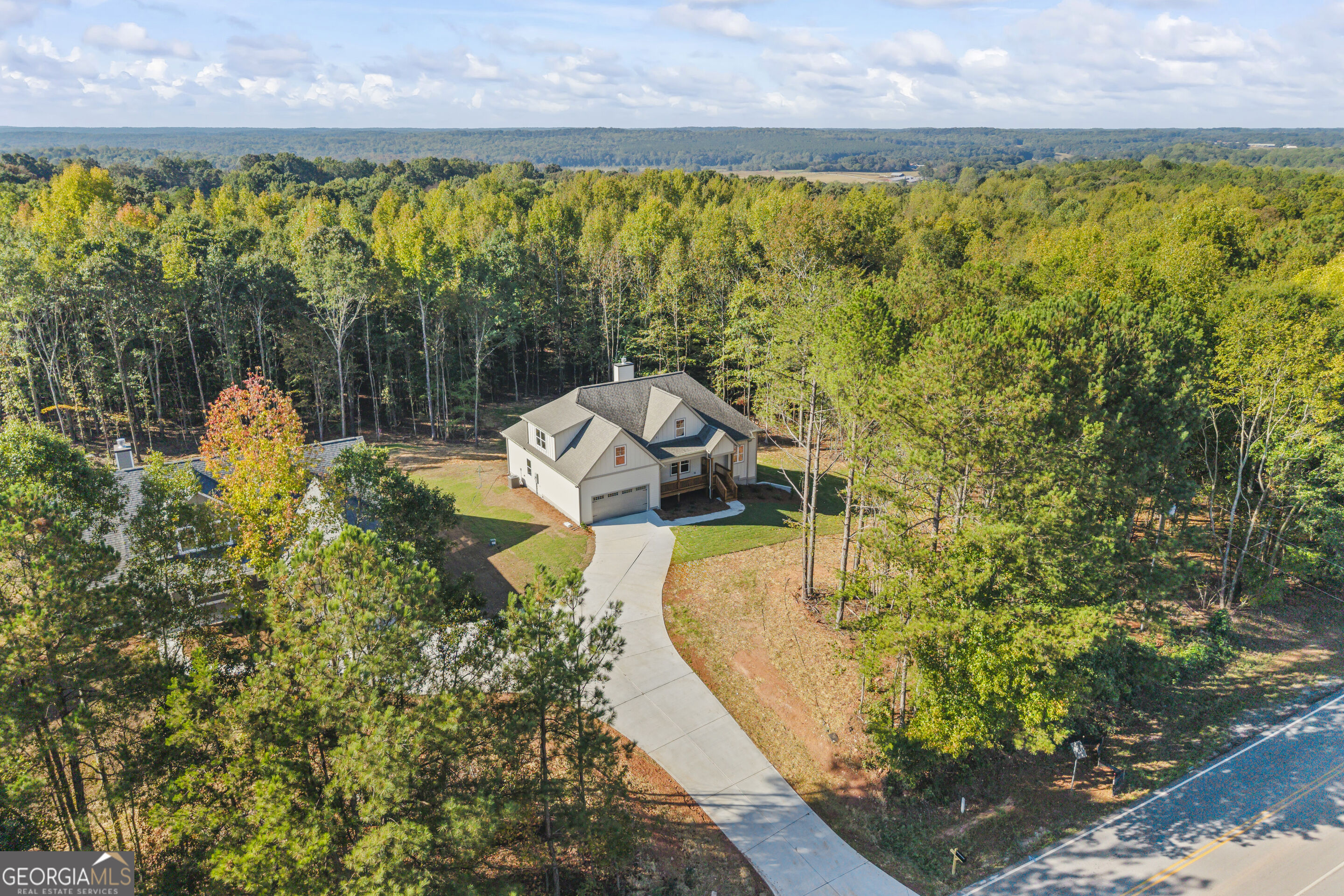 1907 Hoods Mill Road Commerce GA 30529