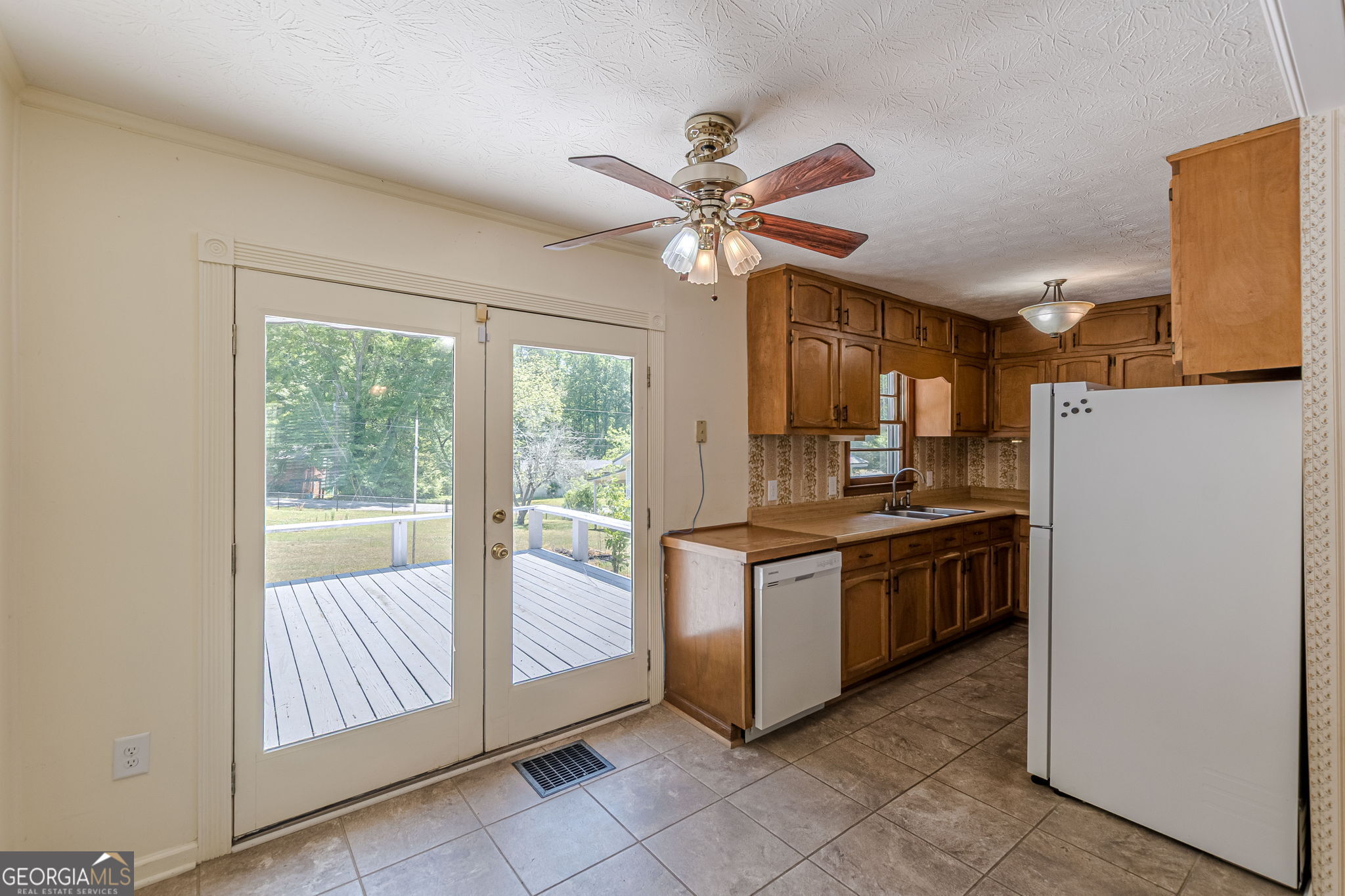 64 Camellia Drive Newnan GA 30263