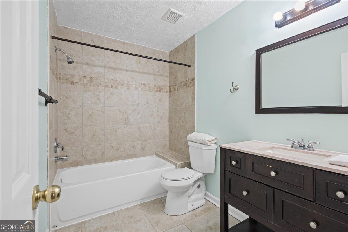 4022 Hancock Circle Doraville GA 30340