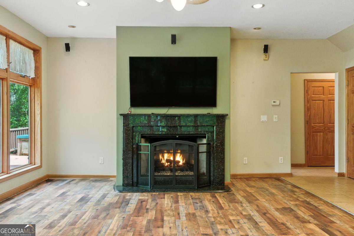 384 Mountain Laurel Drive Ellijay GA 30540