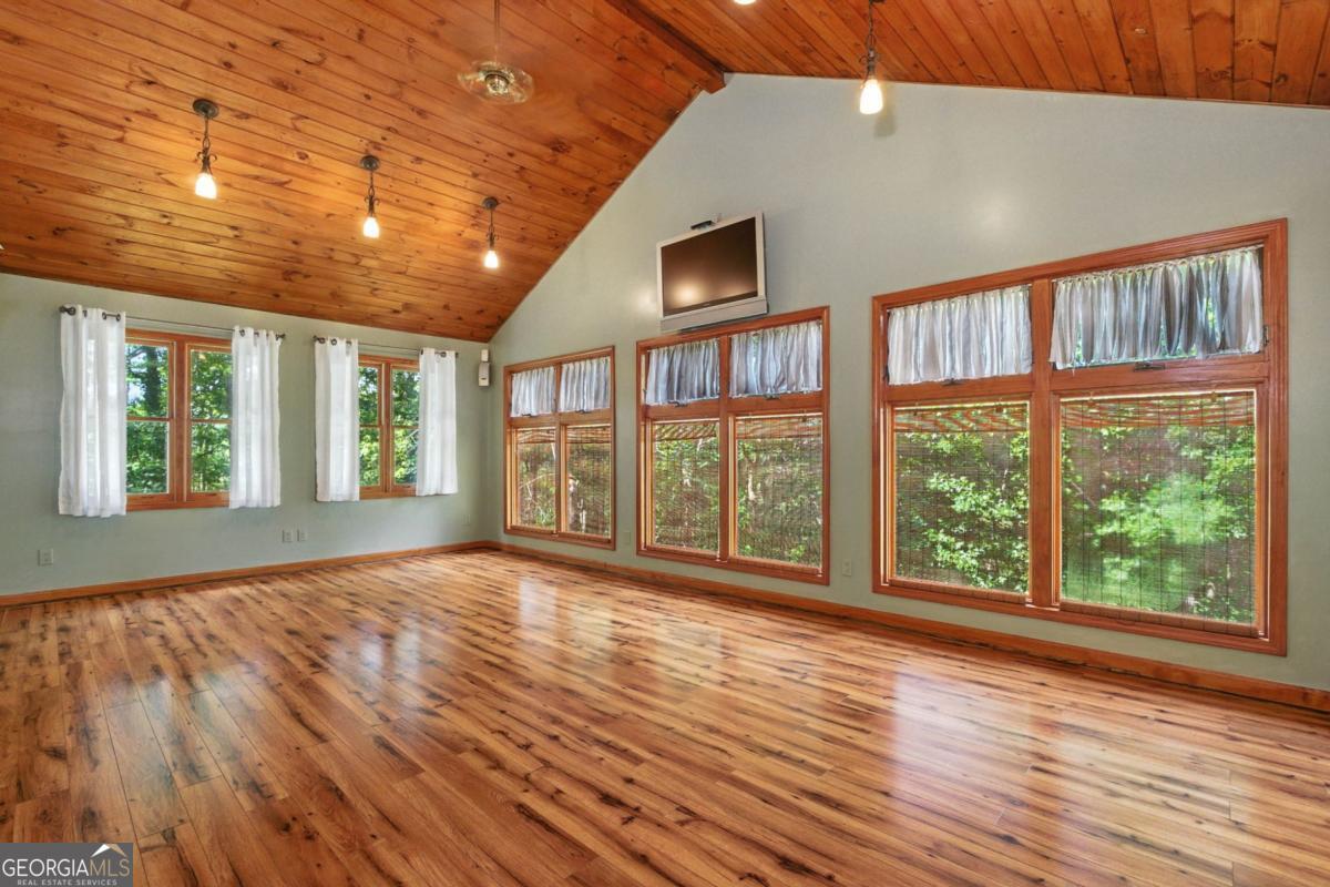 384 Mountain Laurel Drive Ellijay GA 30540
