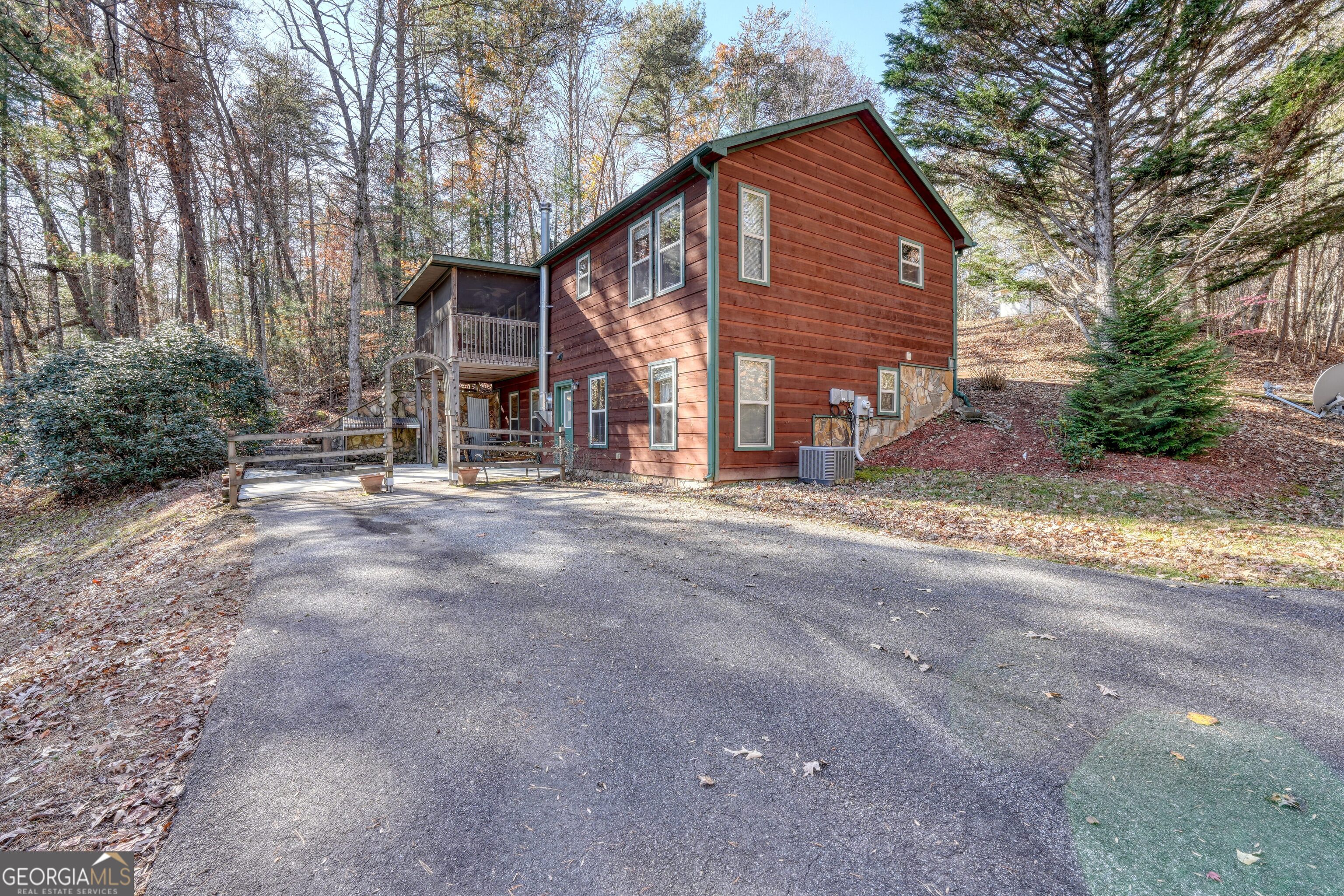 518 Rizzitello Lane Blairsville GA 30512