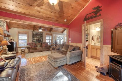 518 Rizzitello Lane Blairsville GA 30512