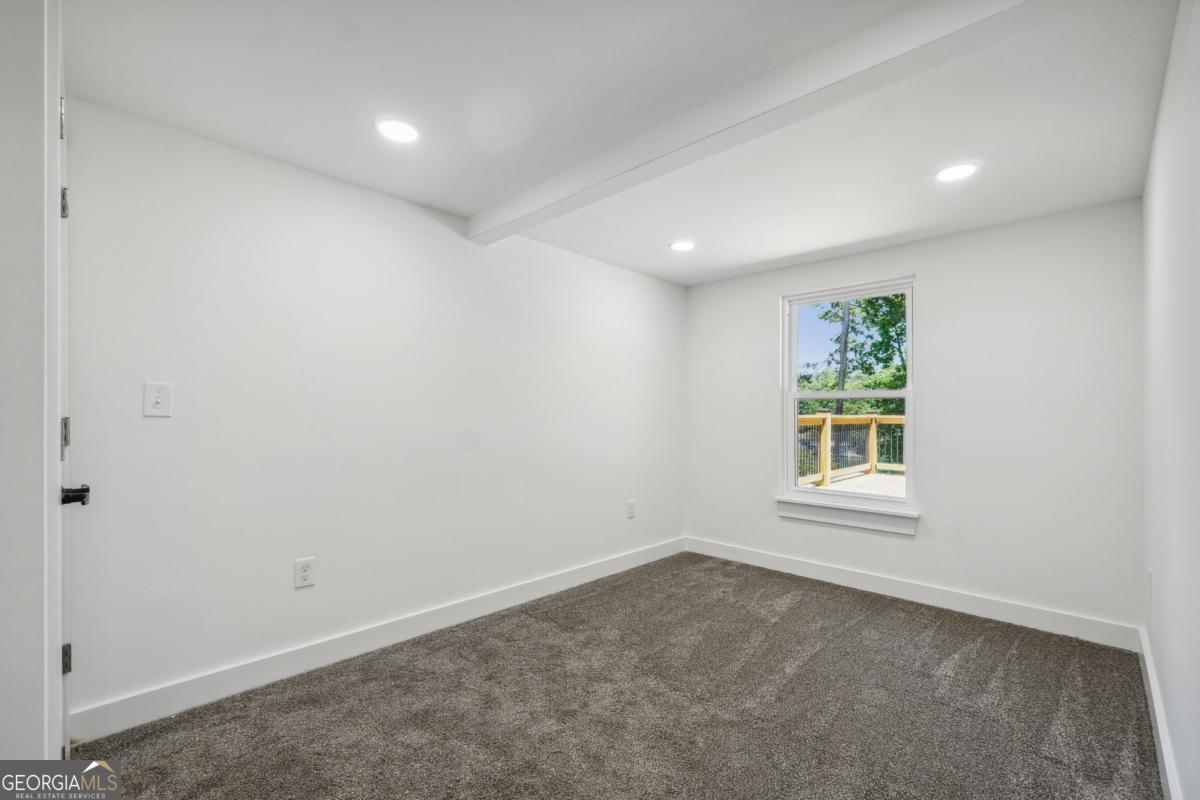 6337 Lakeview Drive Buford GA 30518