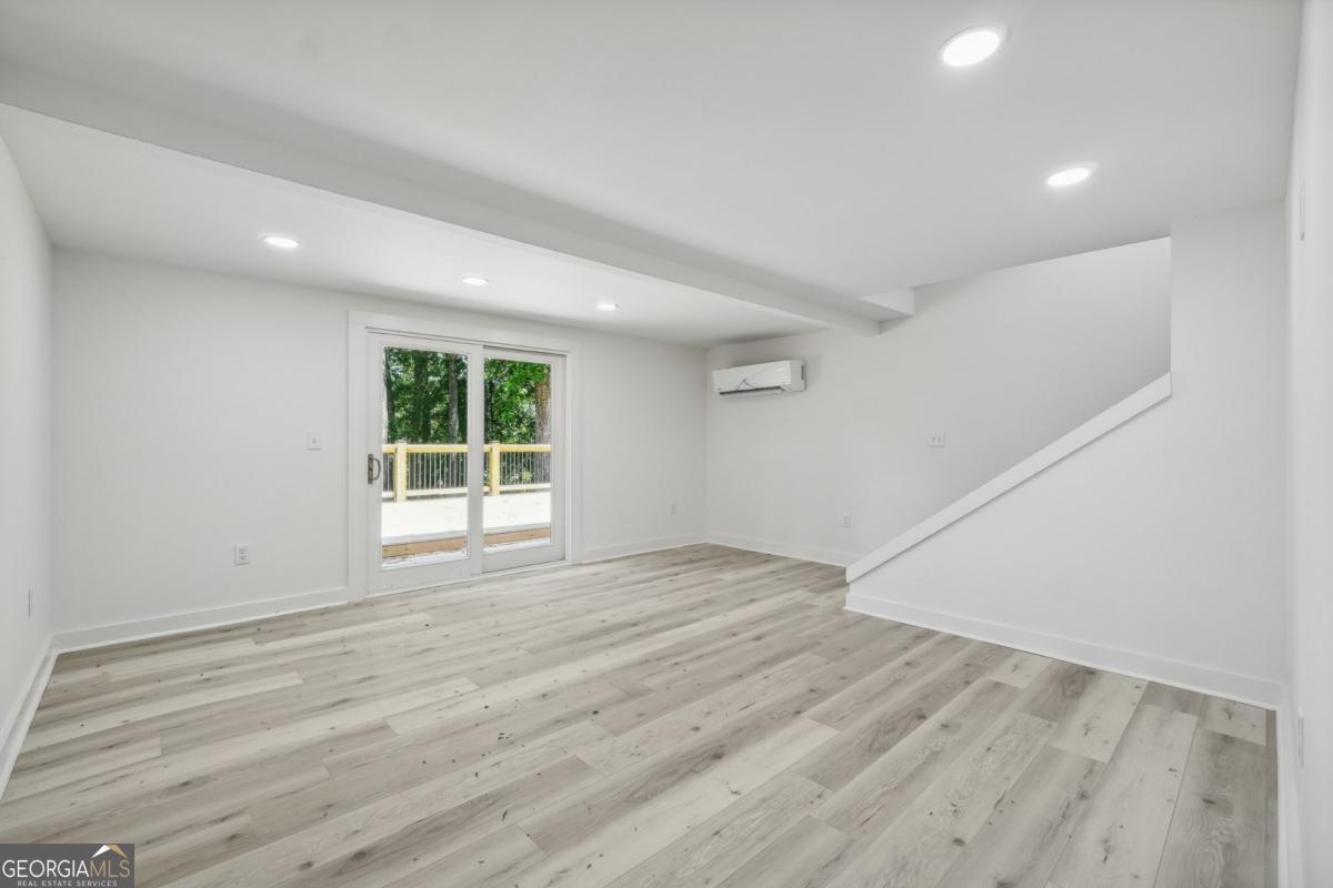 6337 Lakeview Drive Buford GA 30518