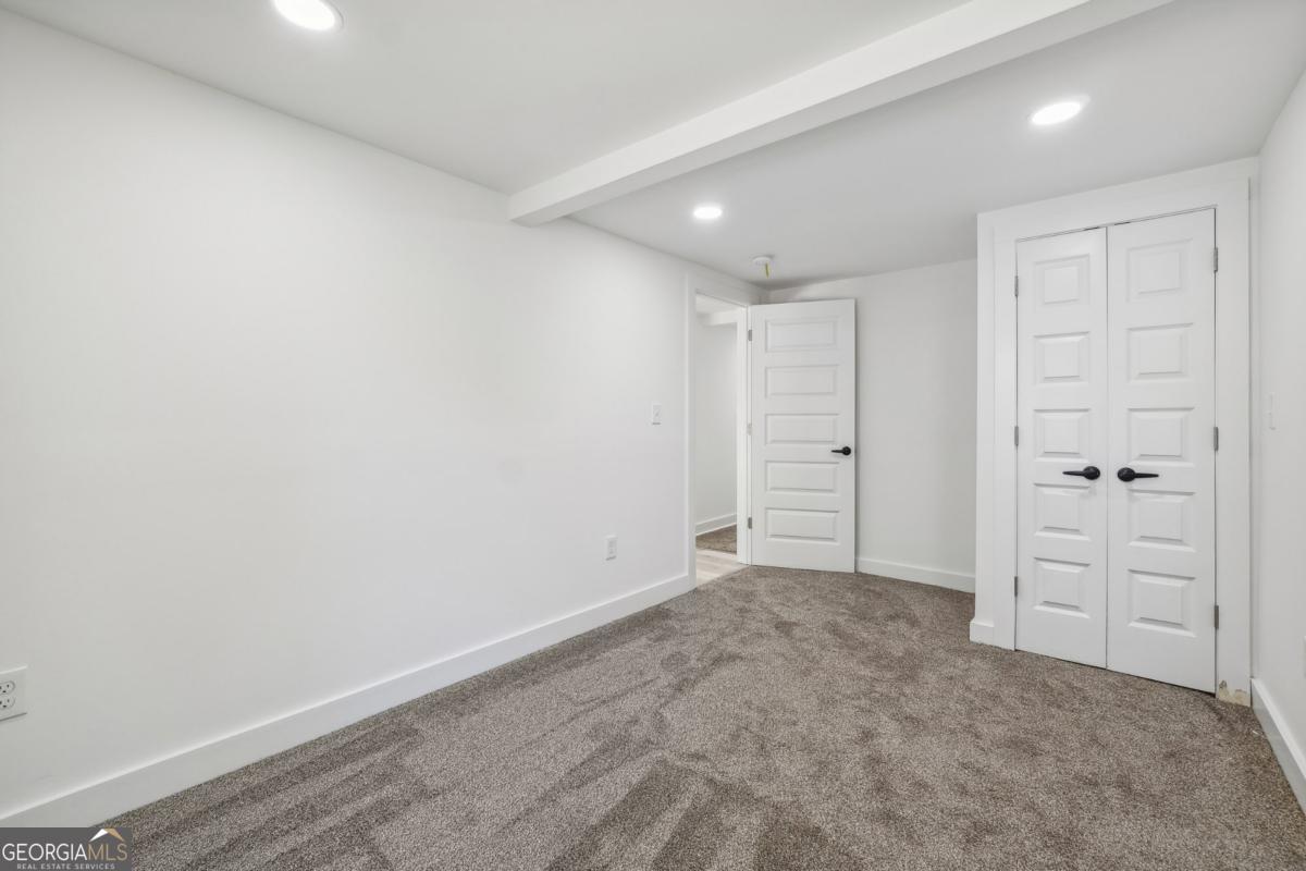 6337 Lakeview Drive Buford GA 30518