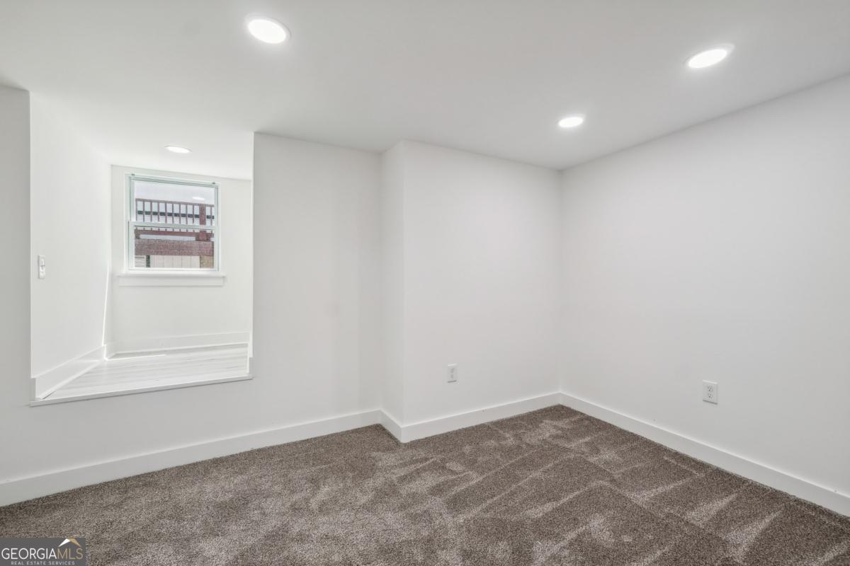 6337 Lakeview Drive Buford GA 30518