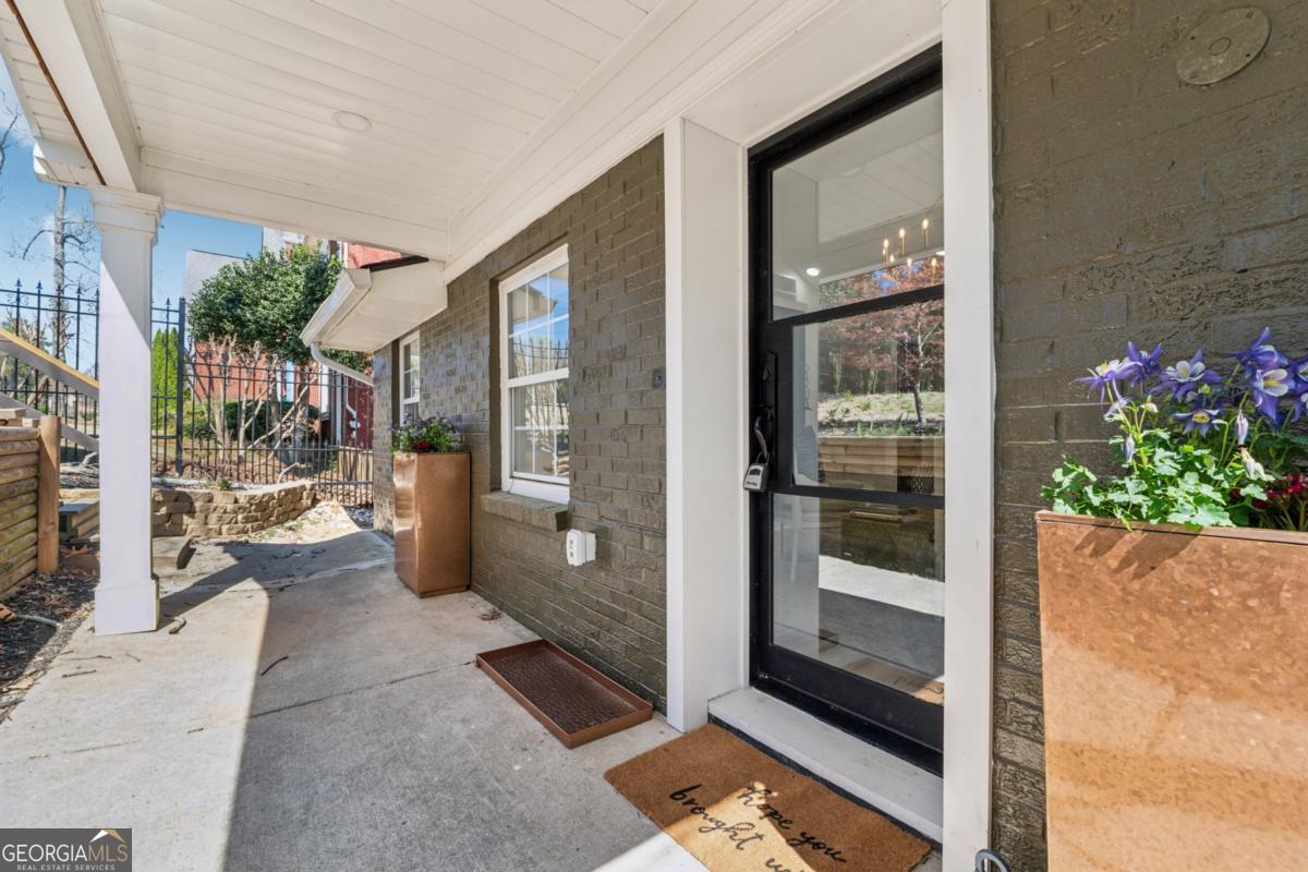 6337 Lakeview Drive Buford GA 30518