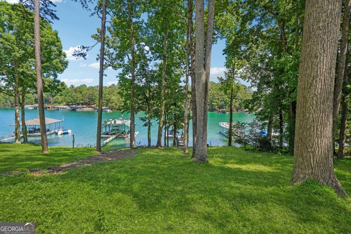 6337 Lakeview Drive Buford GA 30518