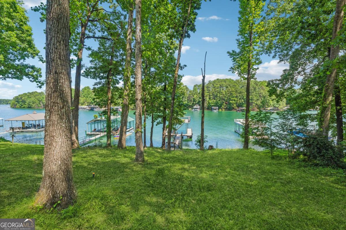 6337 Lakeview Drive Buford GA 30518