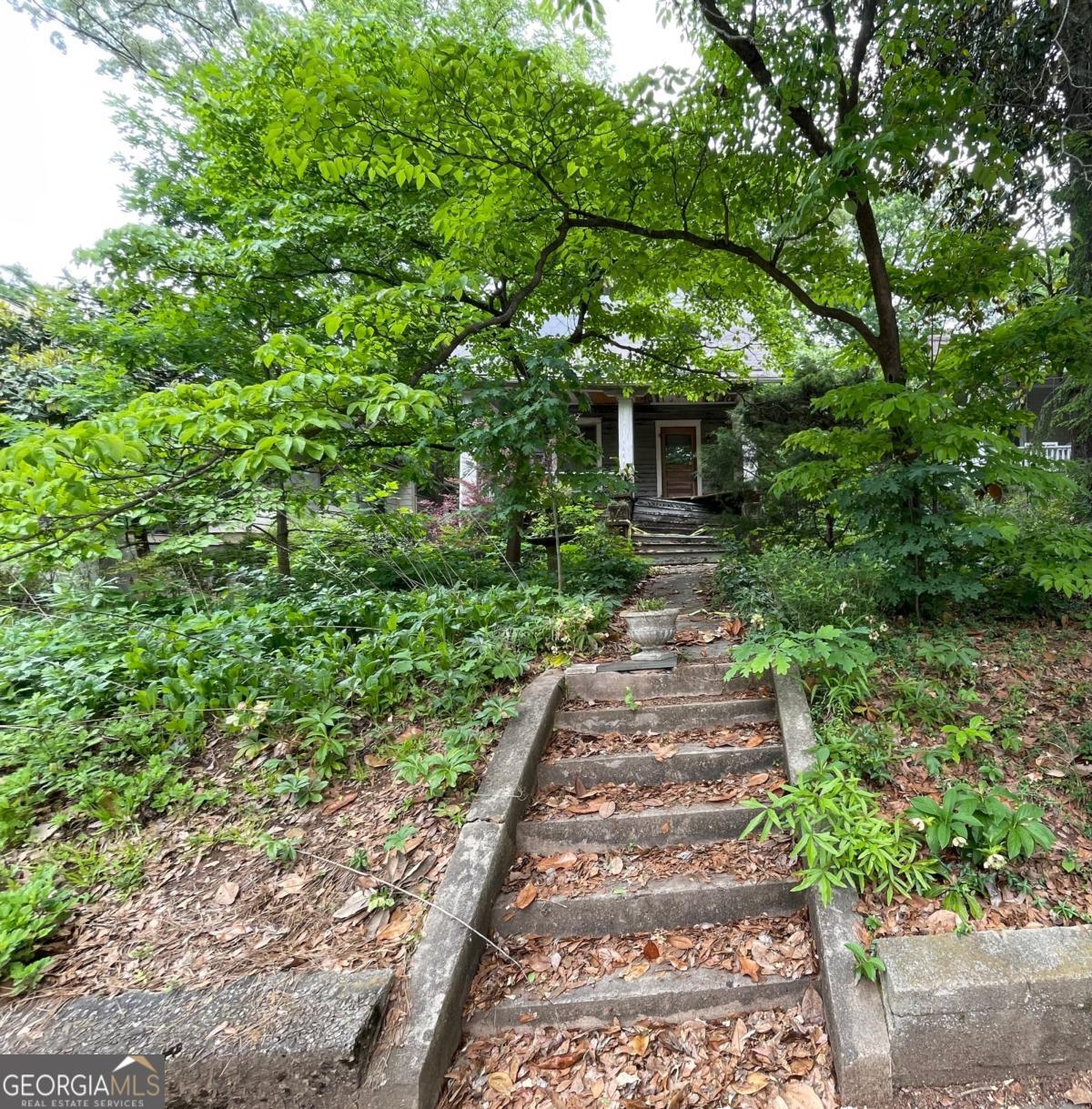 417 Clifton Road NE Atlanta GA 30307