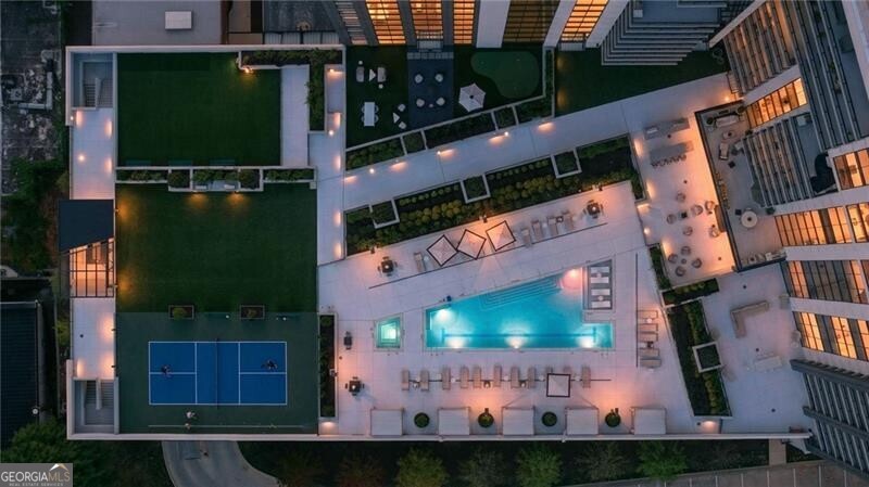 2425 Peachtree Road NE Atlanta GA 30305
