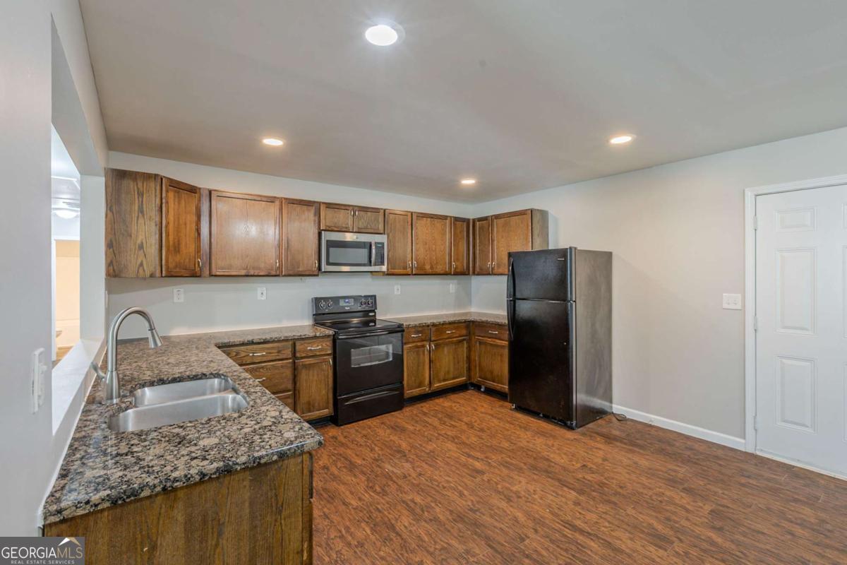 1808 Arkose Drive SE Atlanta GA 30316