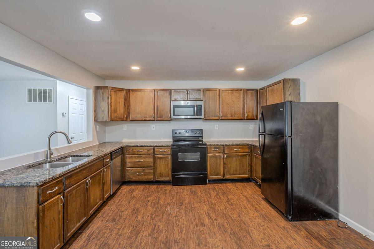 1808 Arkose Drive SE Atlanta GA 30316