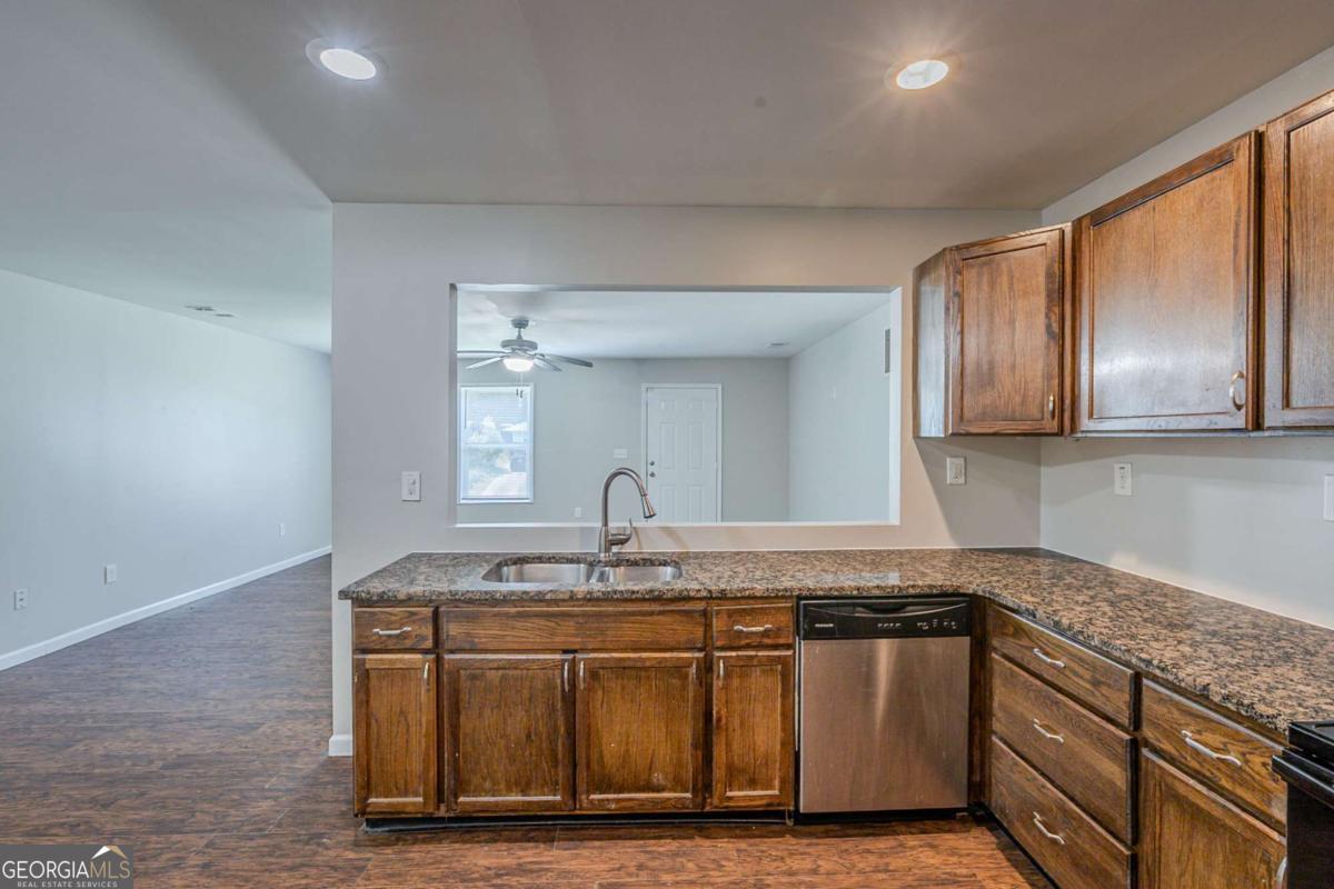 1808 Arkose Drive SE Atlanta GA 30316