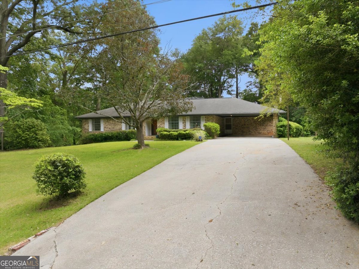 199 Lunie Drive Mableton GA 30126