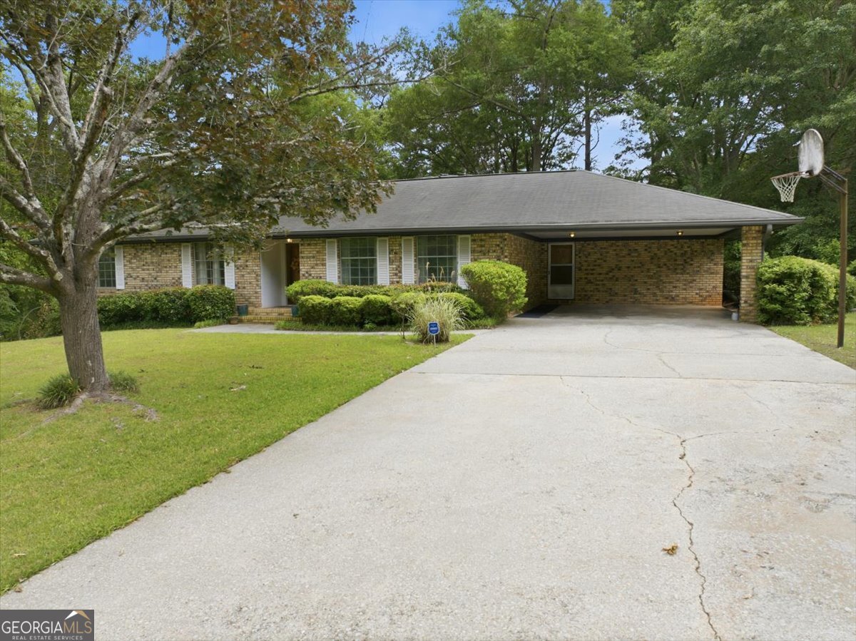 199 Lunie Drive Mableton GA 30126