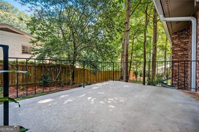 1595 Delia Drive Decatur GA 30033