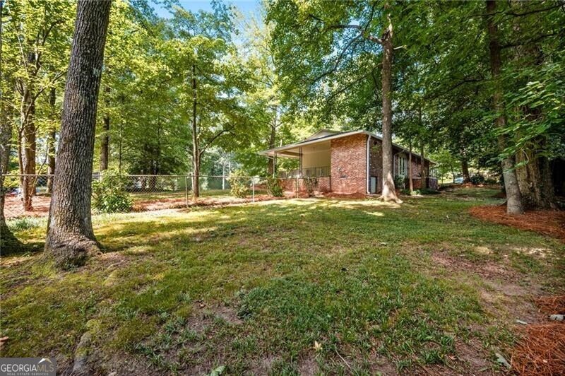 1595 Delia Drive Decatur GA 30033