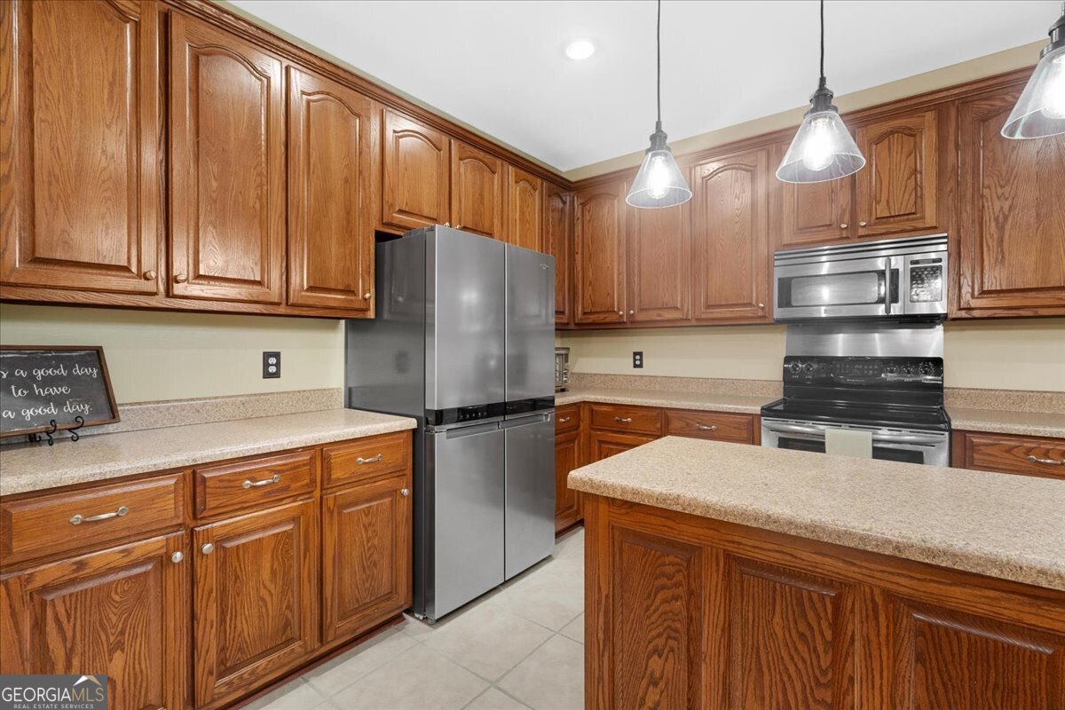 302 Tate Bend Road NW Calhoun GA 30701