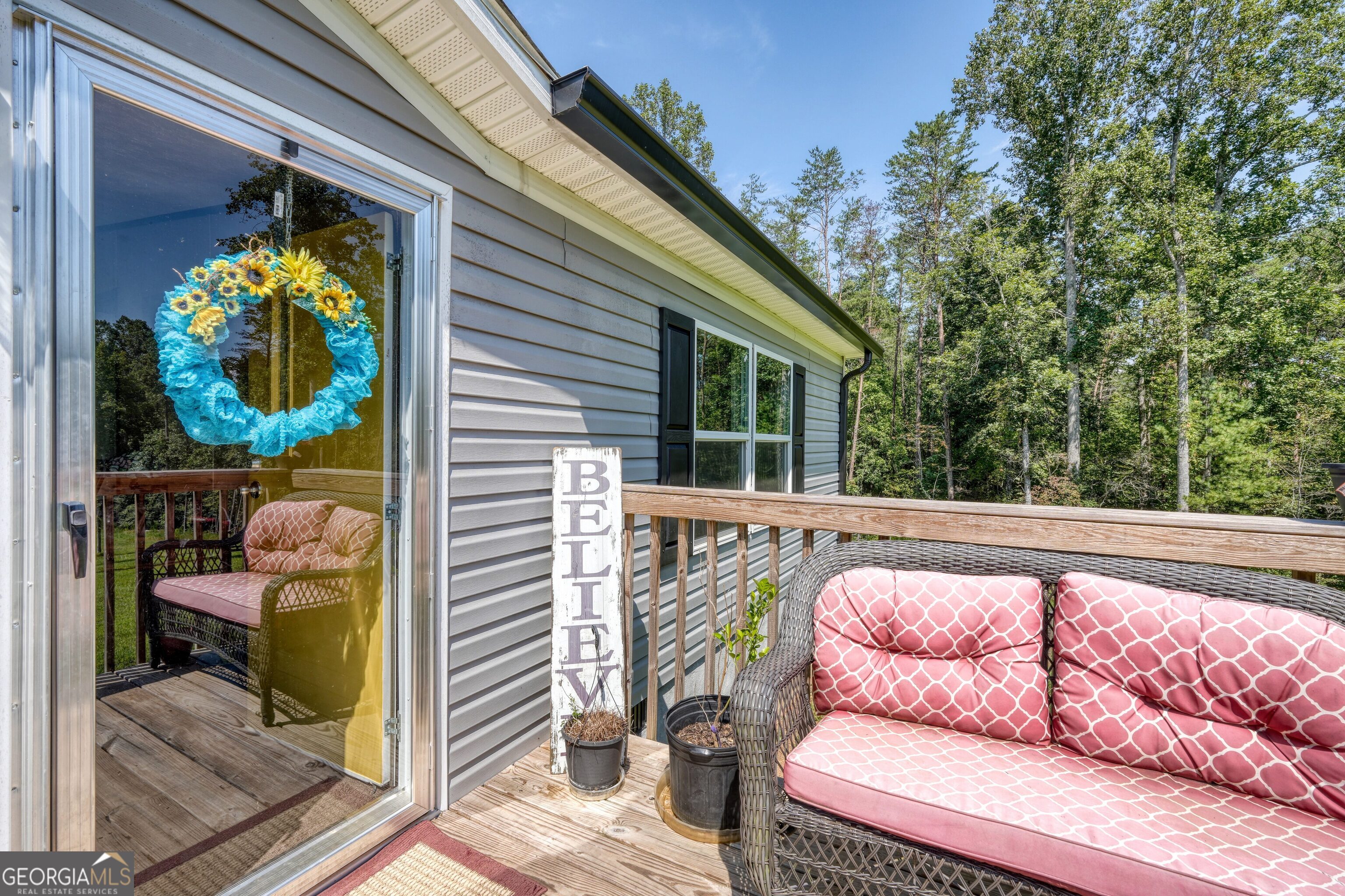 9656 Phillips Road Young Harris GA 30582