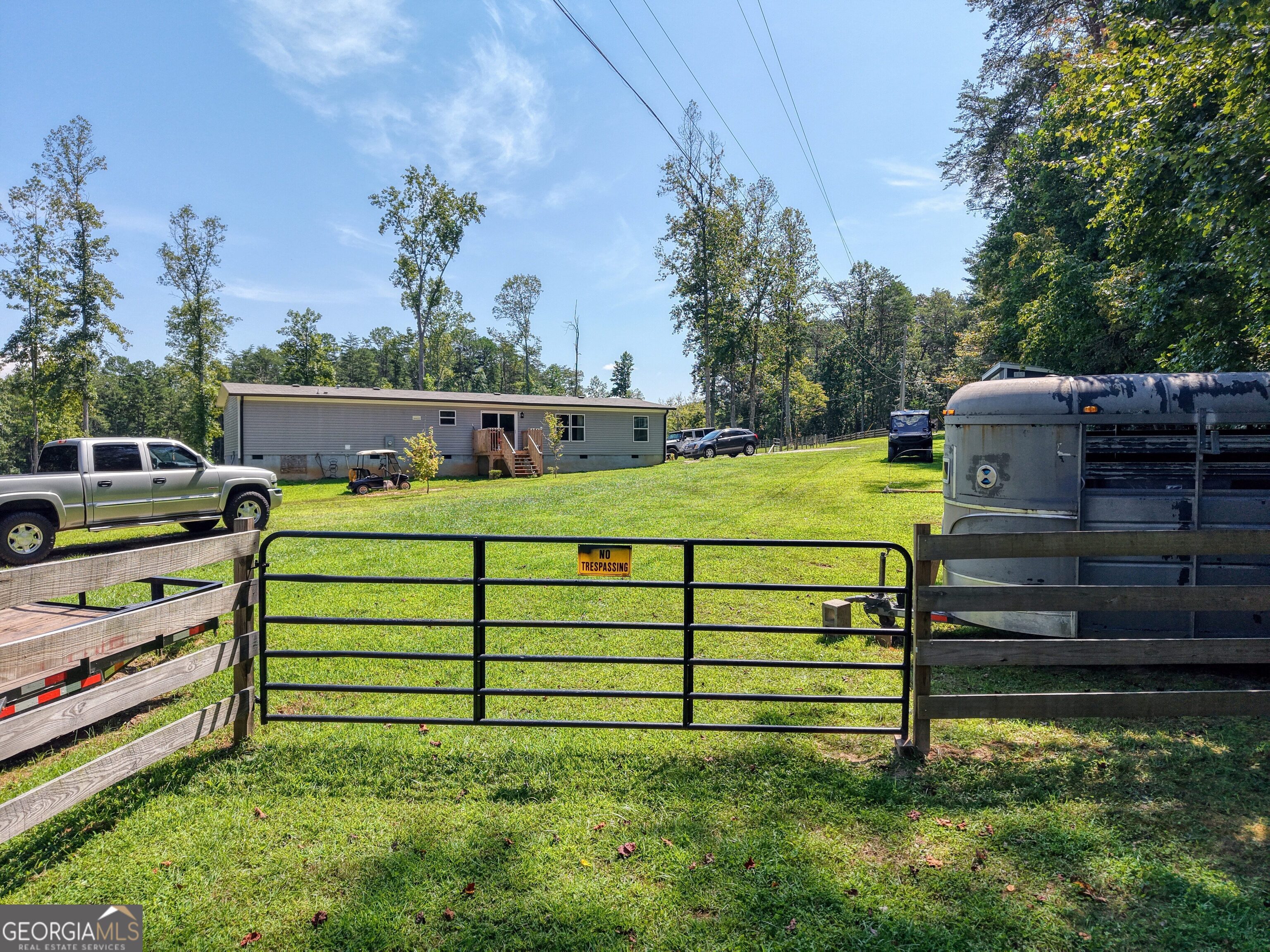 9656 Phillips Road Young Harris GA 30582