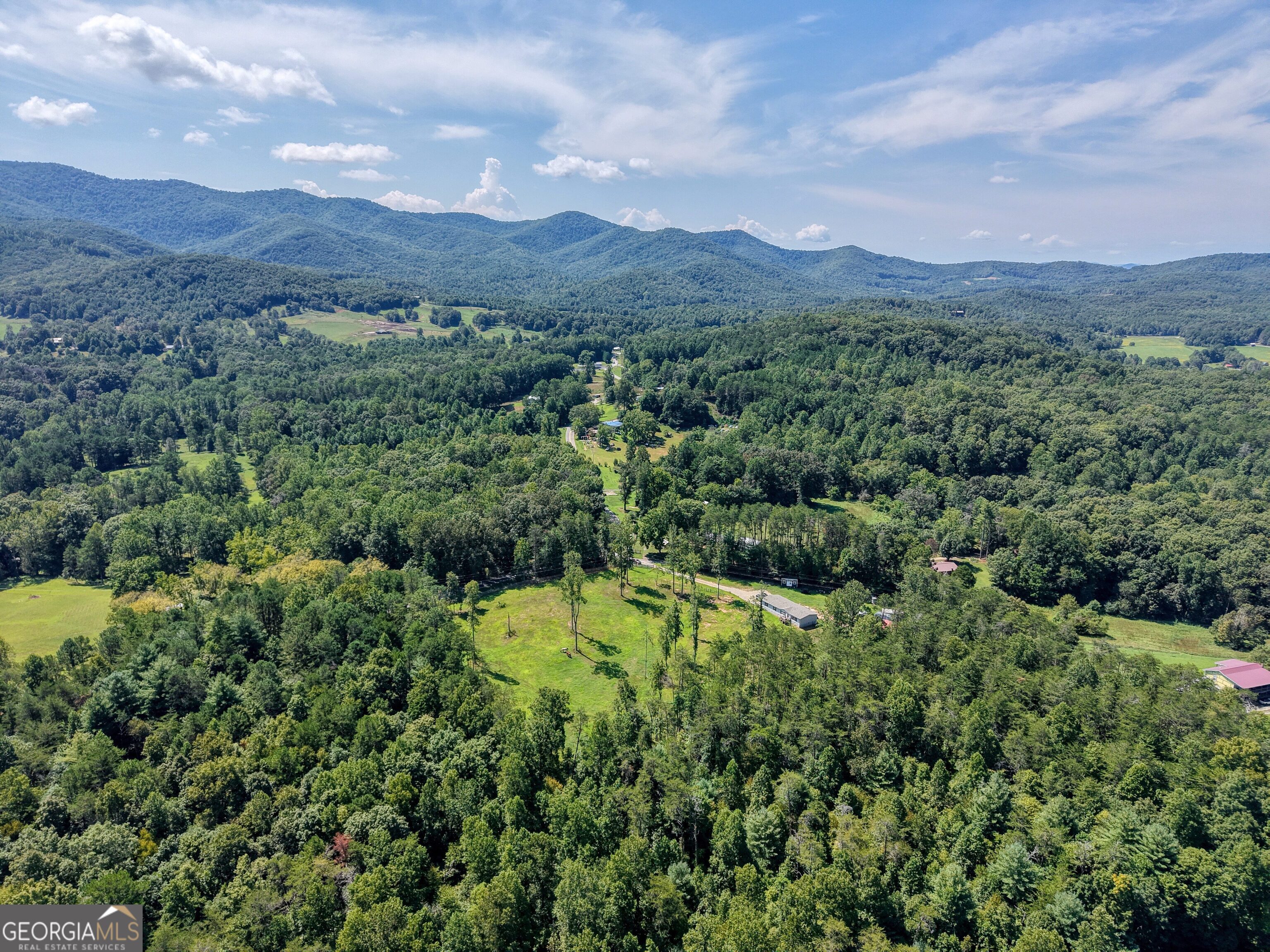 9656 Phillips Road Young Harris GA 30582