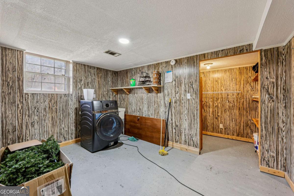 548 Greene Settlement Road Gray GA 31032