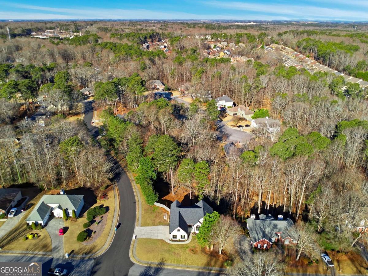 2152 Paces Vale Place Lawrenceville GA 30043