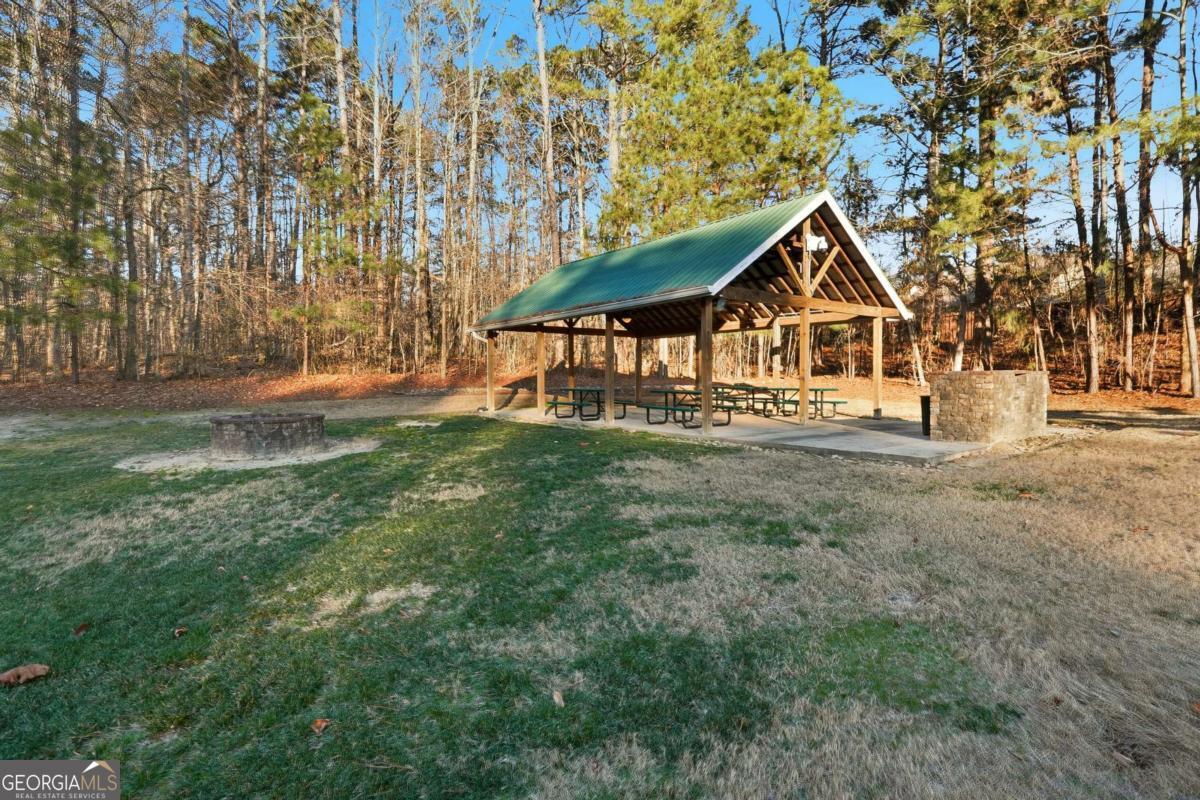 2152 Paces Vale Place Lawrenceville GA 30043