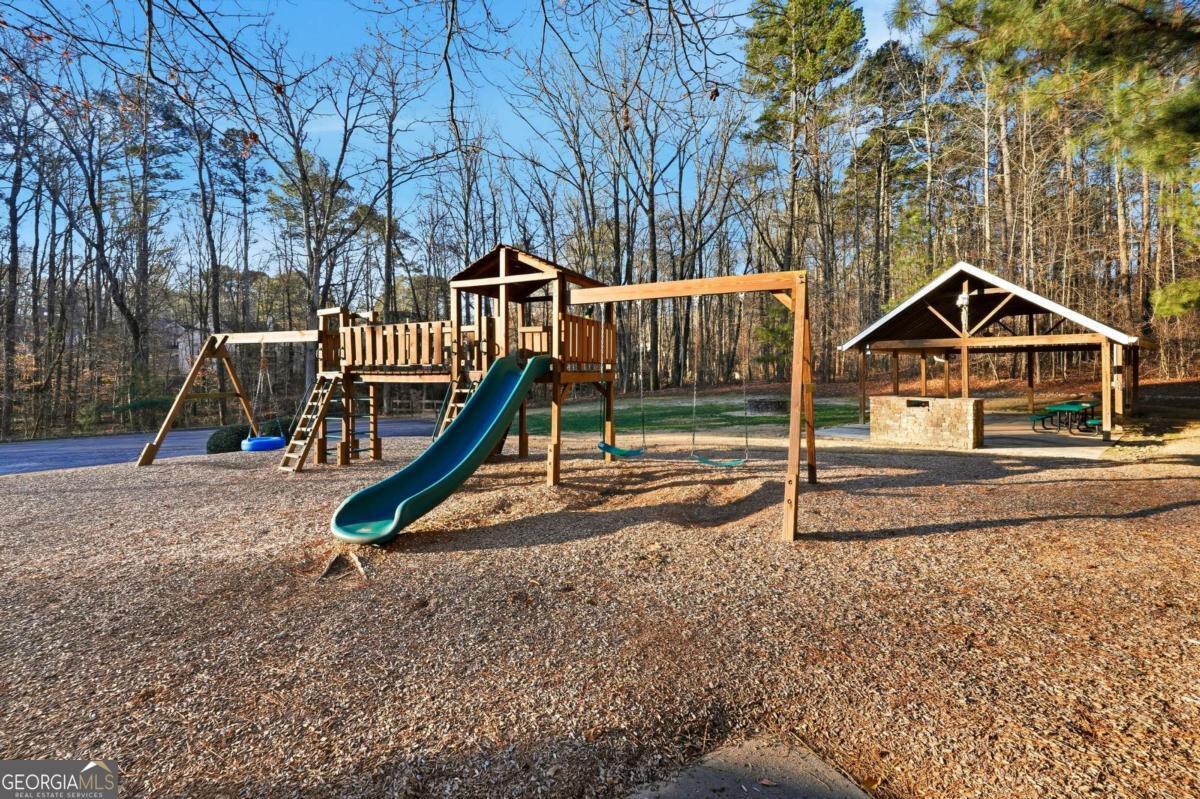 2152 Paces Vale Place Lawrenceville GA 30043