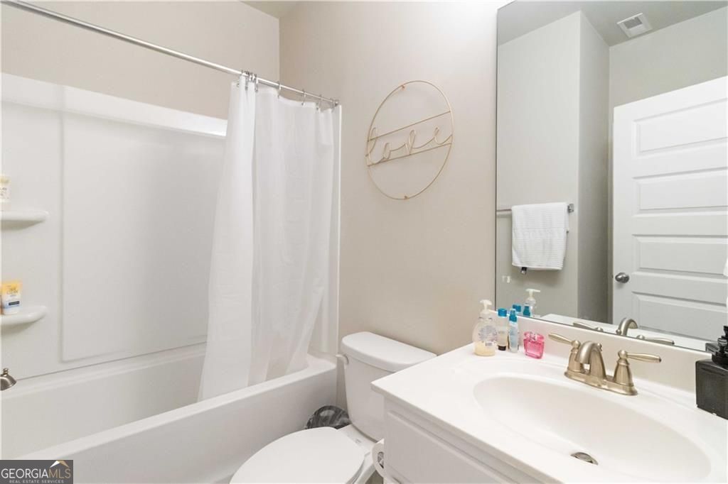 232 Misty Grove Drive SE Loganville GA 30052