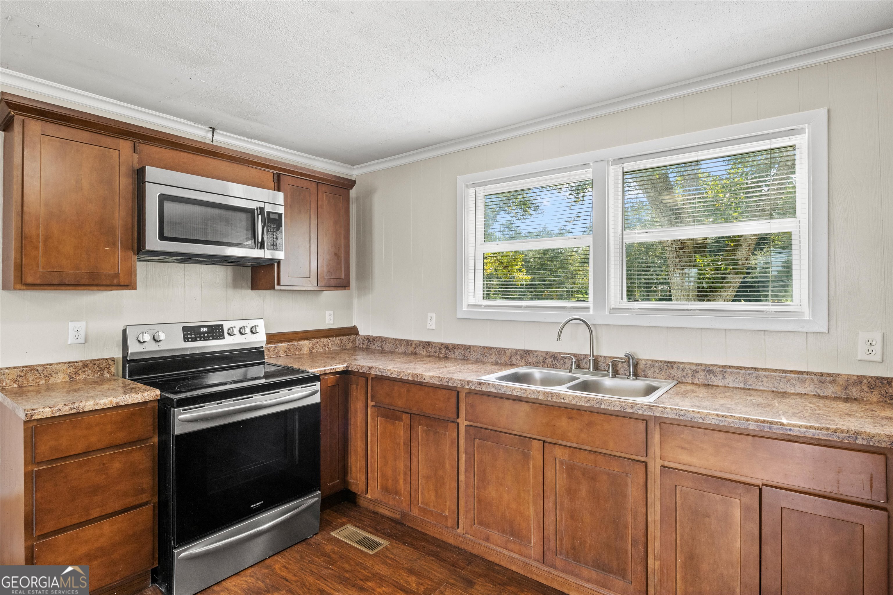 375 Baggs Avenue SE Pelham GA 31779