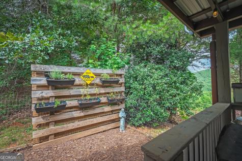 235 Field Drive Sautee Nacoochee GA 30571