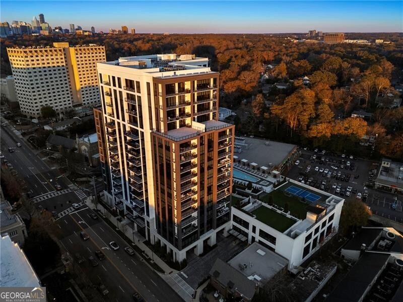 2425 Peachtree Road NE Atlanta GA 30305