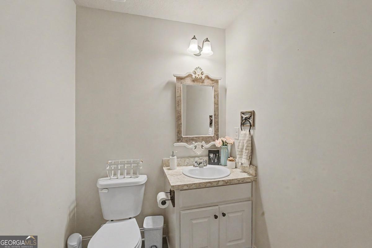 171 Goldshore Way Statham GA 30666