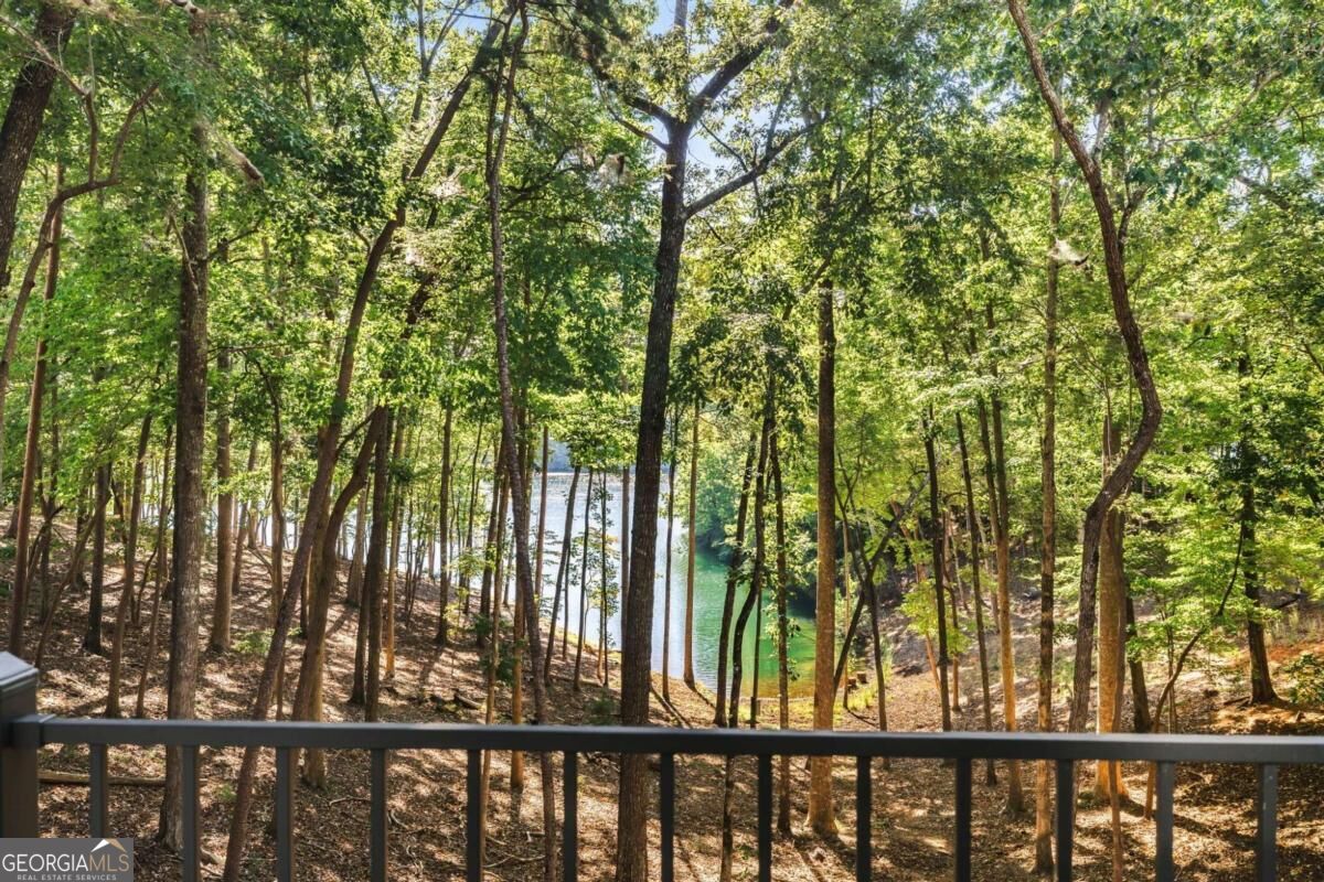 33 Kingfisher Point Big Canoe GA 30143