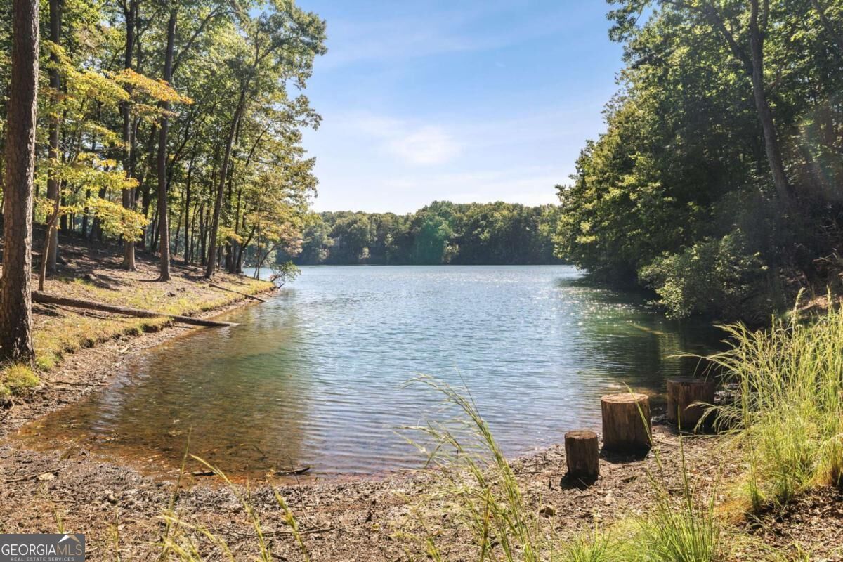 33 Kingfisher Point Big Canoe GA 30143