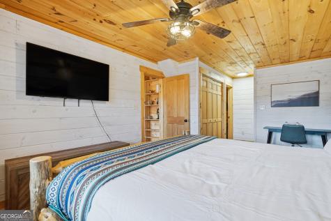 31 The Kings Court Cherry Log GA 30522