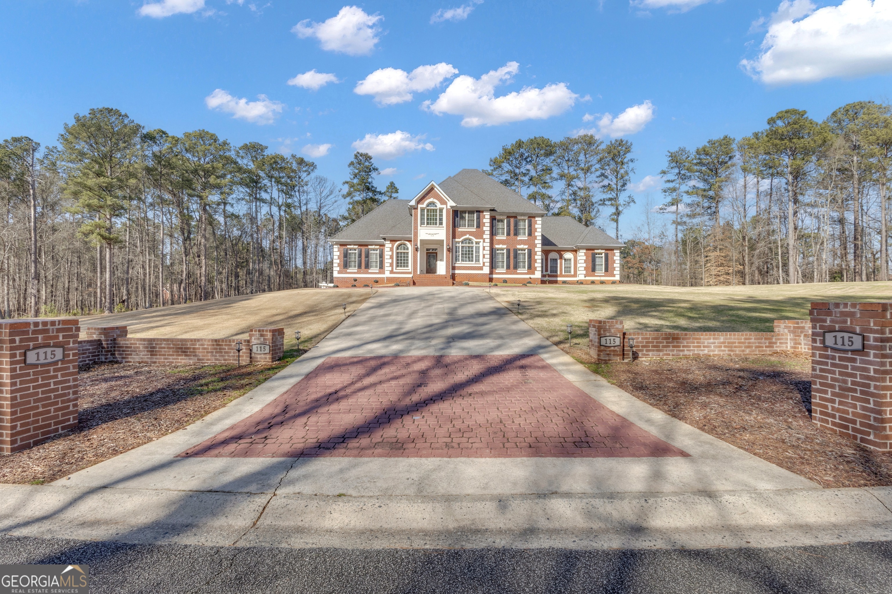 115 Winding Way Fayetteville GA 30214