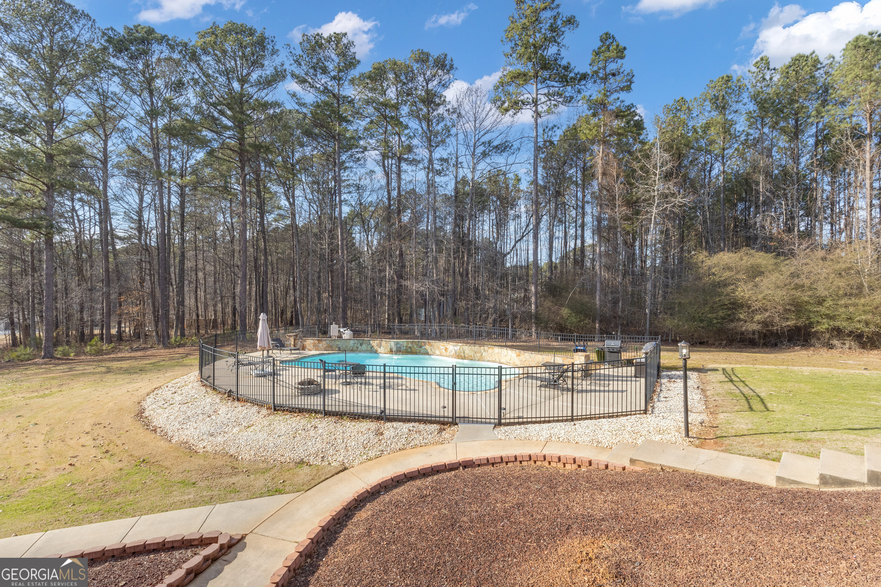 115 Winding Way Fayetteville GA 30214