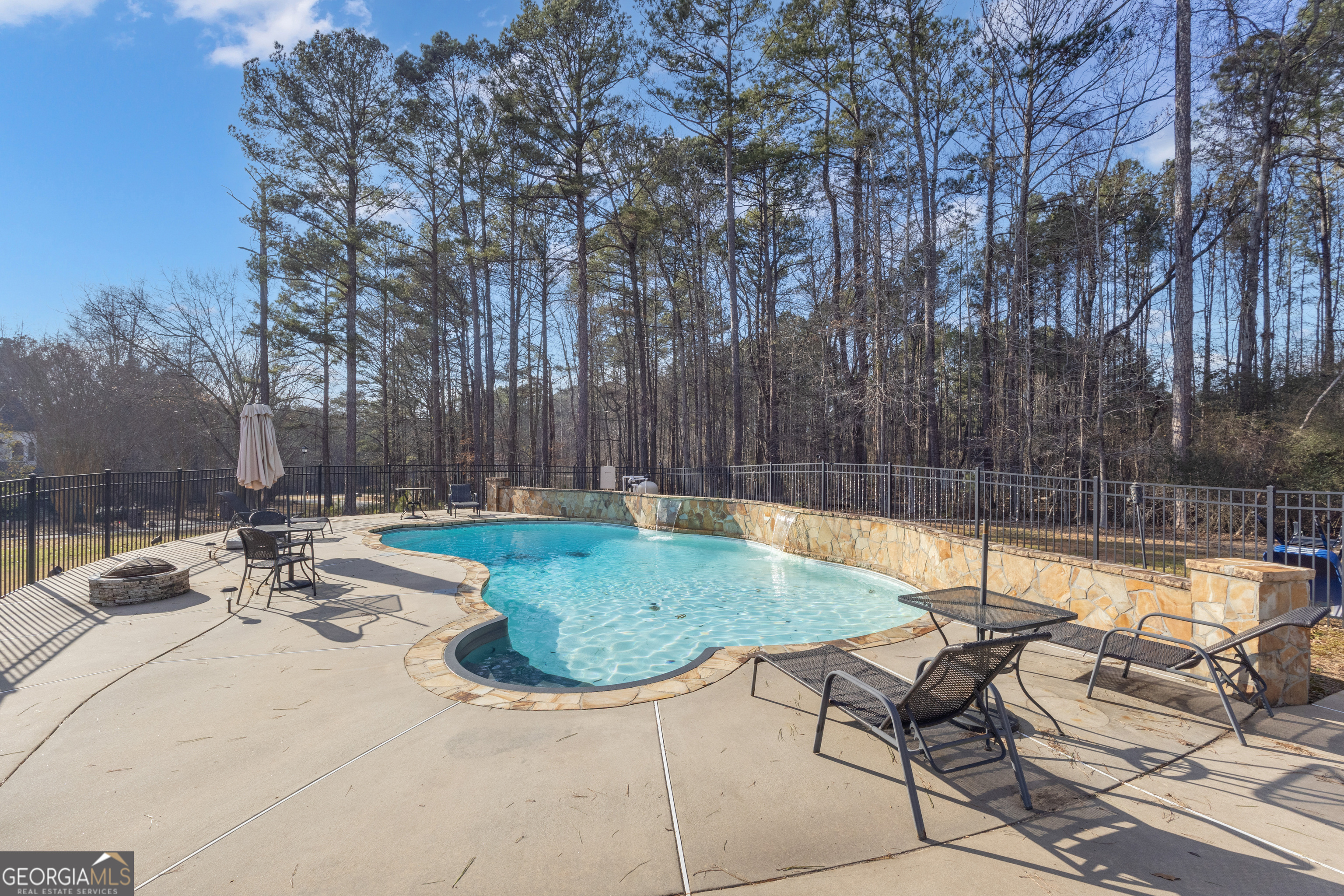 115 Winding Way Fayetteville GA 30214
